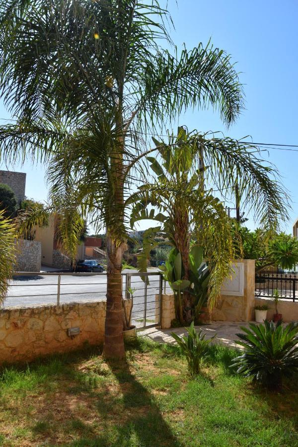 Roumpini Homes Agia Marina Esterno foto