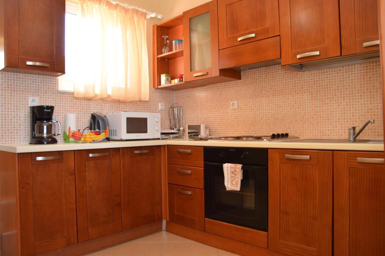 Roumpini Homes Agia Marina Esterno foto