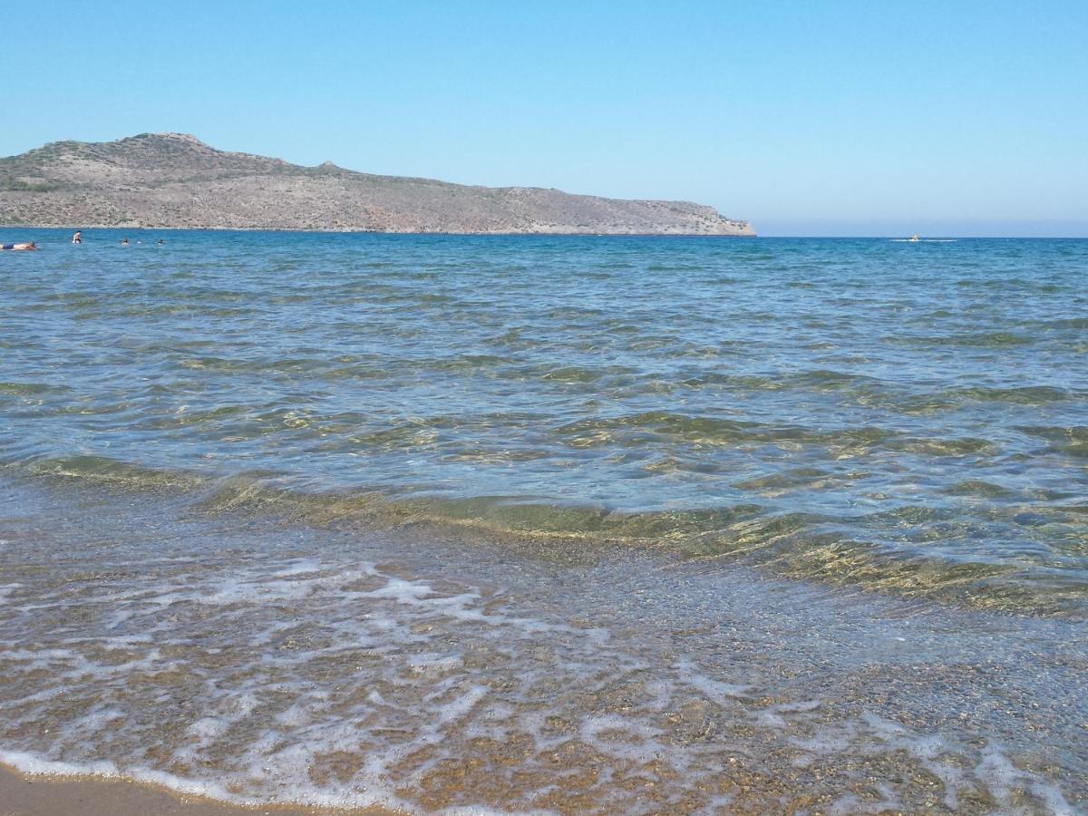 Roumpini Homes Agia Marina Esterno foto