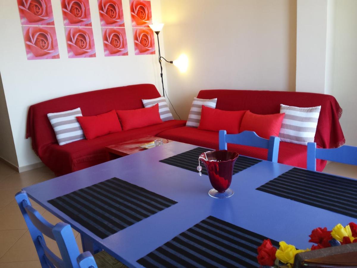 Roumpini Homes Agia Marina Esterno foto